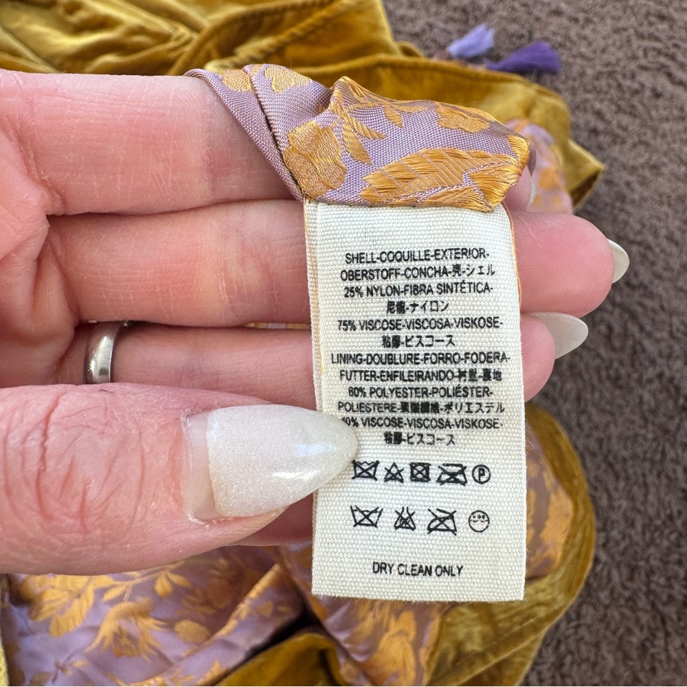 FREE PEOPLE Dahlia Velvet Duster Coat Jacket In Gold w Purple Tassels M - Picture 6 of 13